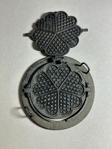Altes gusseisen waffeleisen - altes,