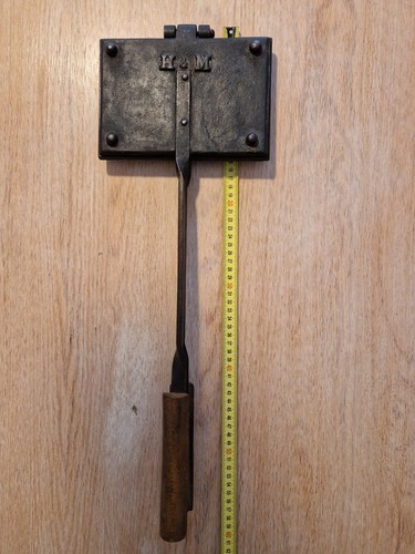 Antikes kekseisen aus - antikes,